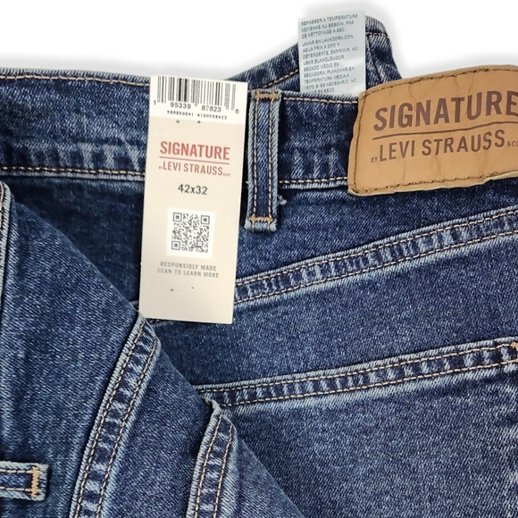 NWT Levis Signature by Levi Strauss Relaxed Fit Men's Size 42x32 PRICE FIRM - Picture 5 of 9